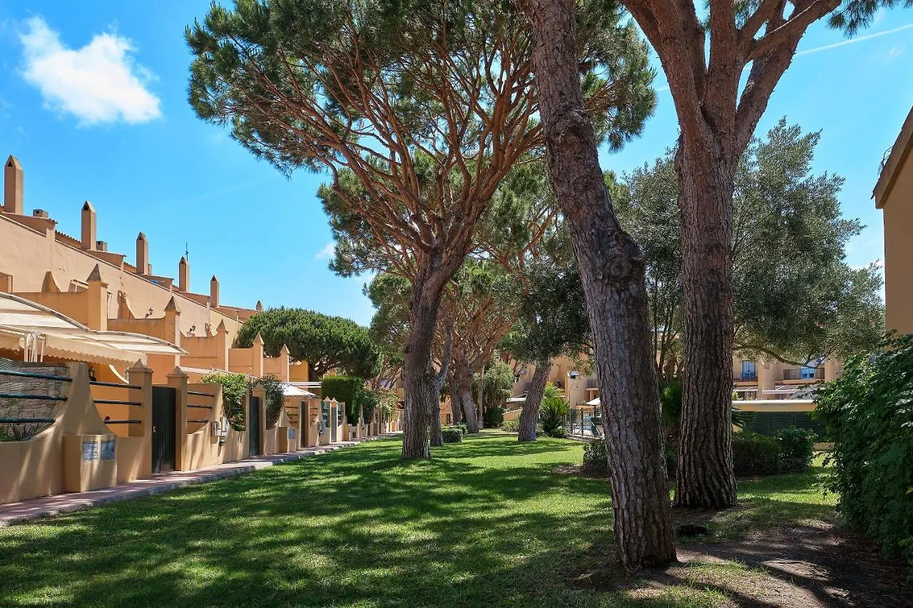 Villa Adosado con jardín y piscina en Chiclana Barrosa-Sancti Petri Novo Sancti Petri Сasa de vacaciones
