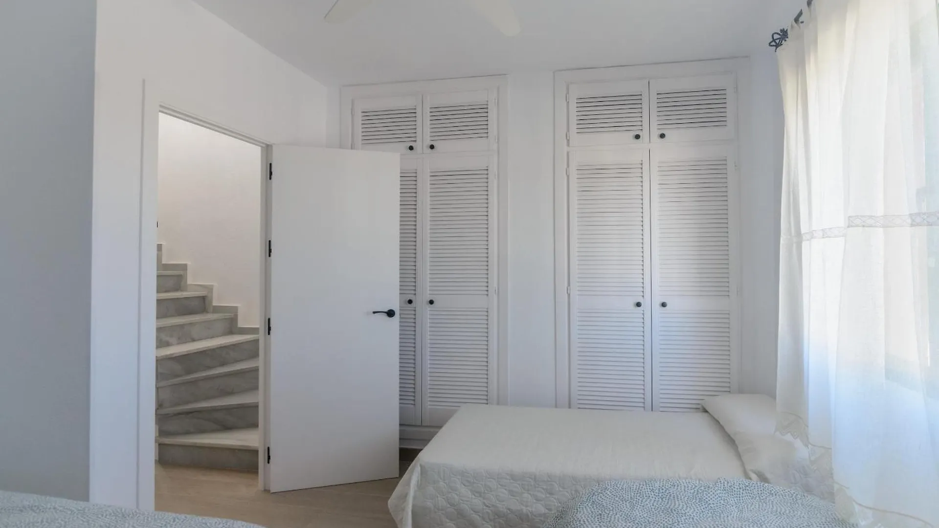 Villa Adosado con jardín y piscina en Chiclana Barrosa-Sancti Petri Novo Sancti Petri 0*,  España