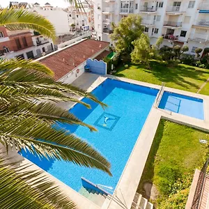 https://coronado-parador-nerja-canovas.hotelsinnerja.org